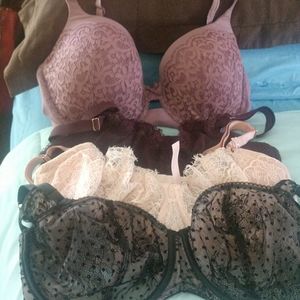 Lot of 4 Victoria's Secret Bras